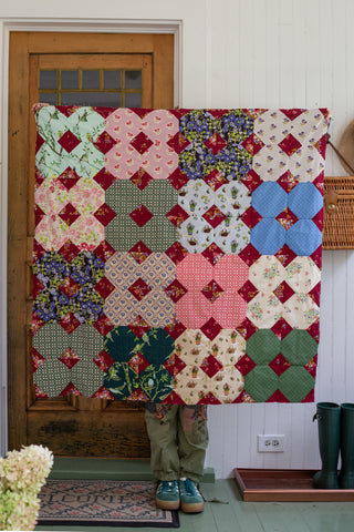 Make a Snowball Block Quilt with "My Mother's Daughter" fabrics